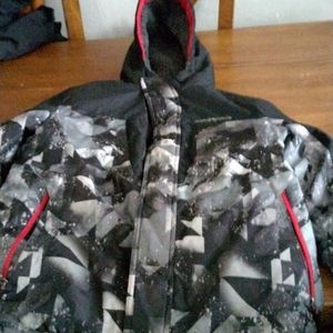 Boys medium zero exposure winter coat